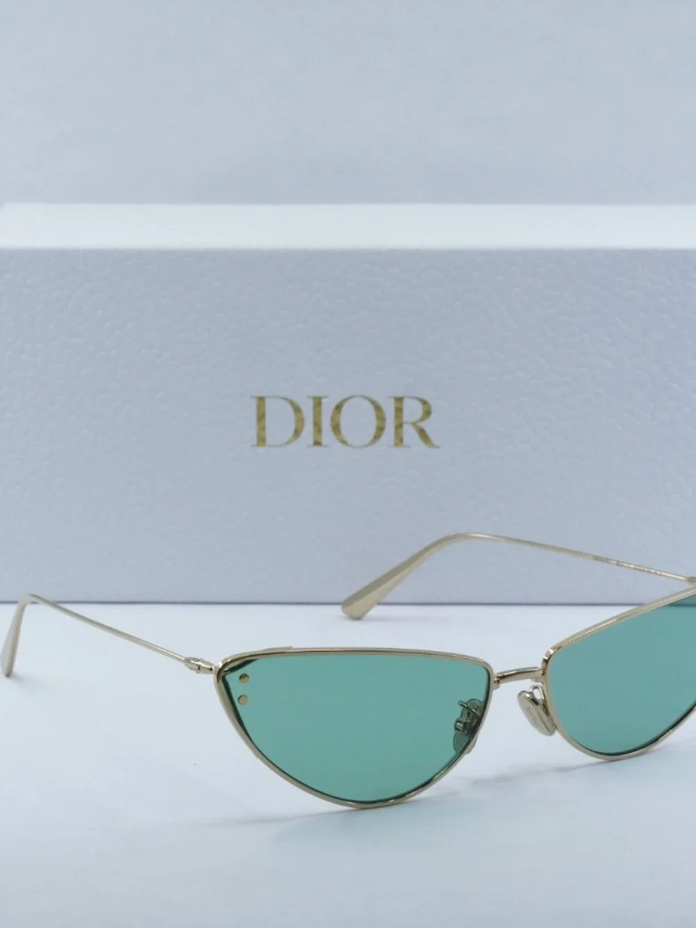 Dior MISSDIOR B1U B0O0 Cat Eye Sunglasses – Gold / Green